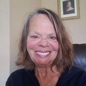 Meet your Posher, Phyllis